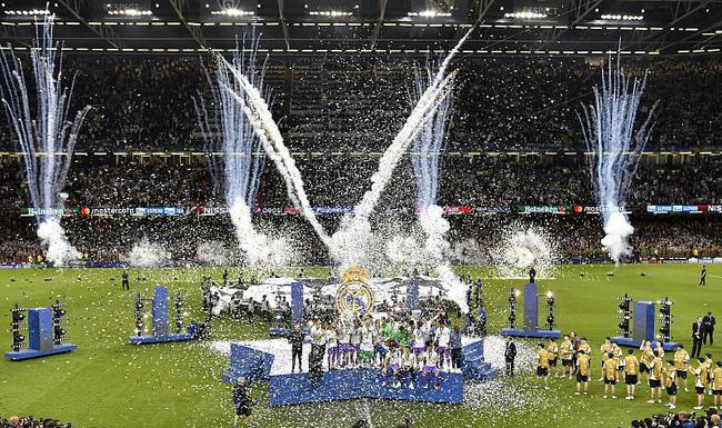 或者在边路 或者在边路